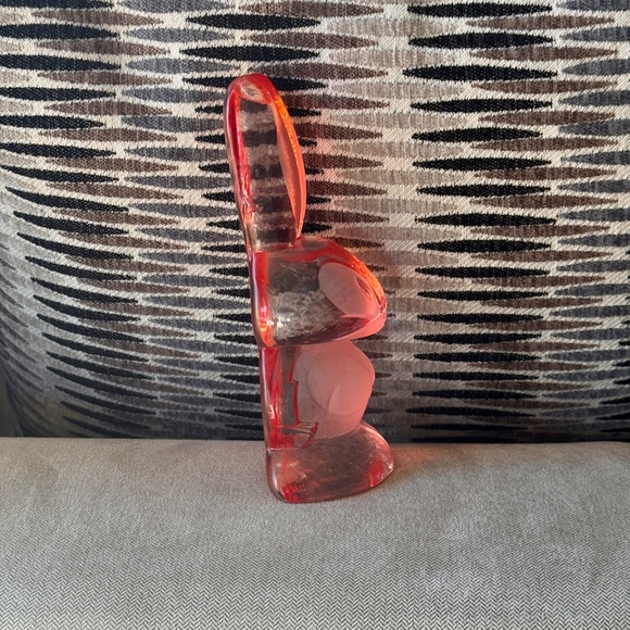 Joe Ledbetter Mr. Bunny Glass Figurine IKEA 2018 Limited Edition Collectible - Picture 4 of 10